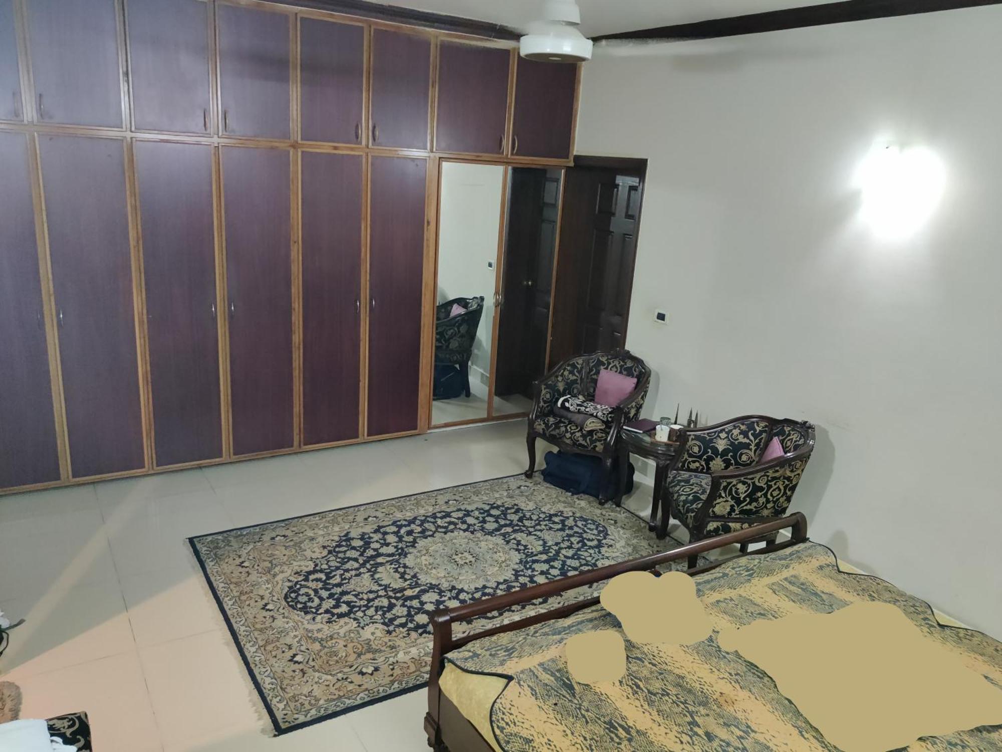 Hotel The Den Islamabad Esterno foto